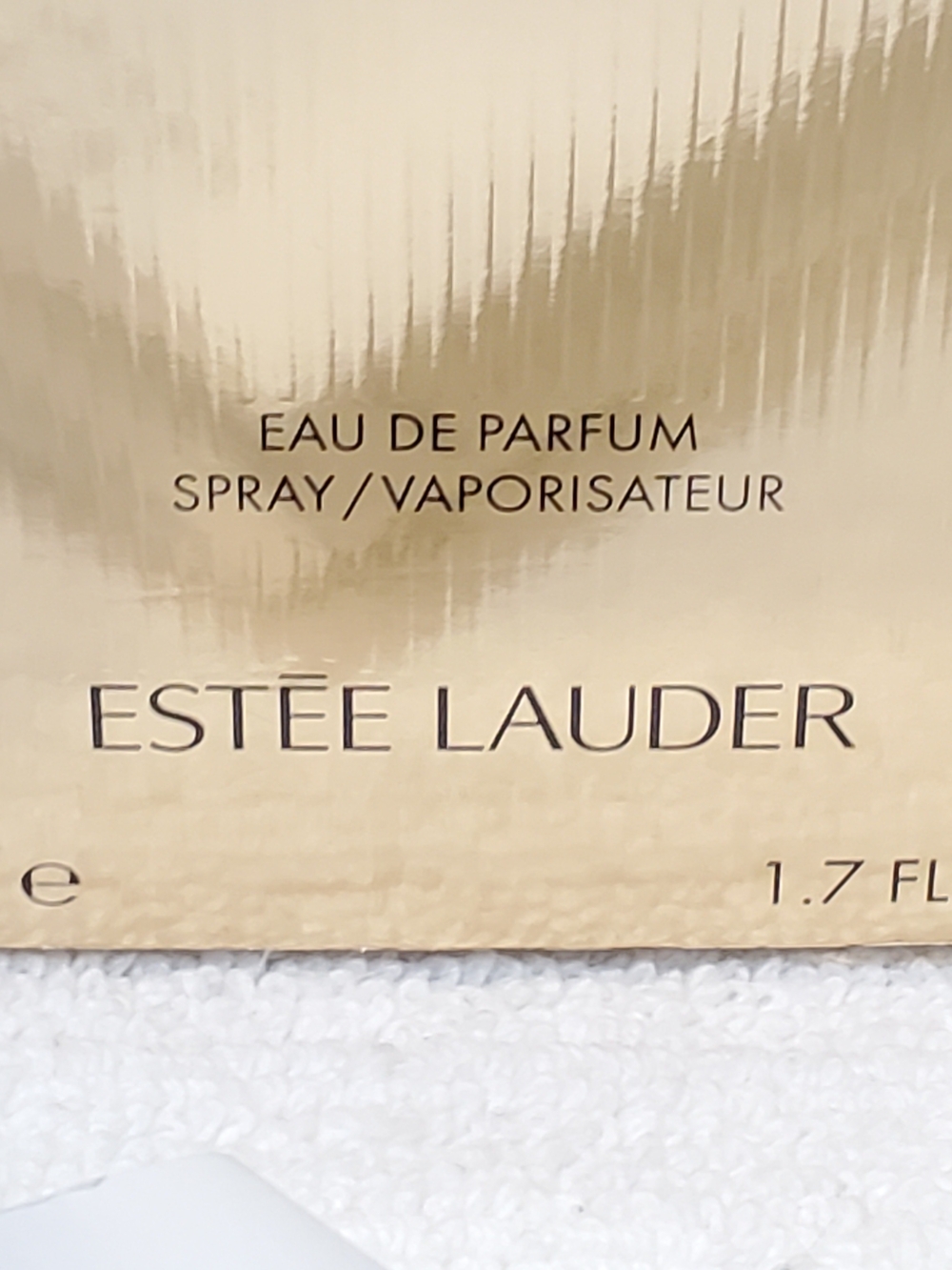 Estee Lauder Spellbound Eau de Parfum EDP Spray 1.7 oz 50ml Classic Gold Box NIB - Picture 5 of 10